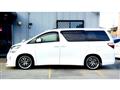 2013 Toyota Vellfire