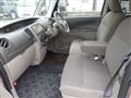 2011 Daihatsu Tanto