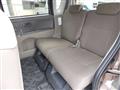 2011 Daihatsu Tanto