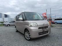 2011 Daihatsu Tanto
