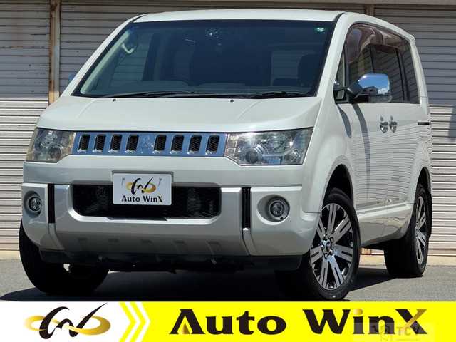 2013 Mitsubishi Delica D5