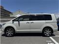 2013 Mitsubishi Delica D5