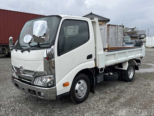2016 Hino Dutro