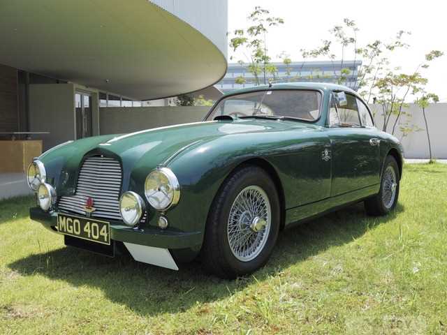 2004 Aston Martin Aston Martin Others