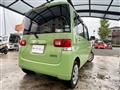 2011 Daihatsu Tanto