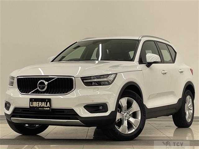 2021 Volvo XC40