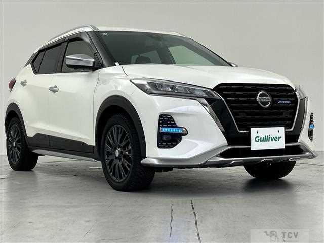 2023 Nissan KIX