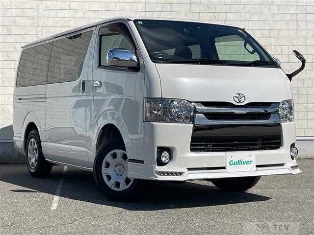 2015 Toyota Regiusace Van