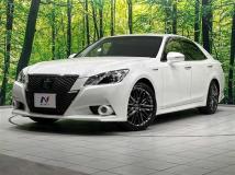 2015 Toyota Crown Hybrid