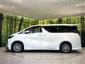 2021 Toyota Alphard Hybrid