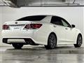 2016 Toyota Crown Hybrid