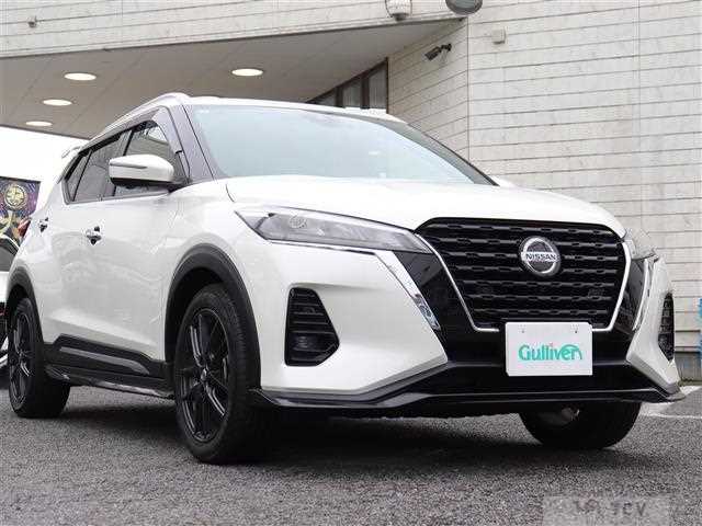 2023 Nissan KIX