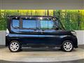 2016 Daihatsu Tanto