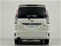 2012 Nissan Serena