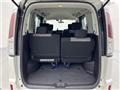 2012 Nissan Serena