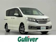 2012 Nissan Serena