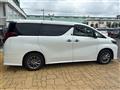 2021 Toyota Alphard Hybrid
