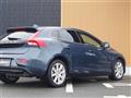 2016 Volvo V40