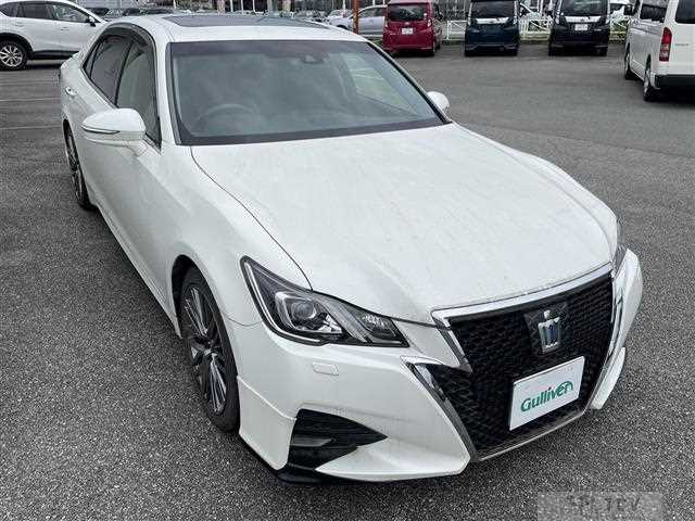 2017 Toyota Crown Hybrid