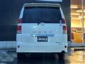 2005 Toyota Noah