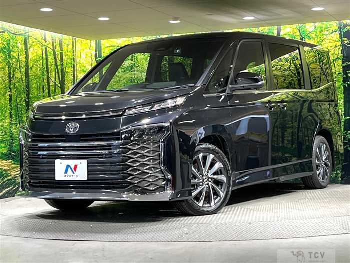 2025 Toyota Voxy
