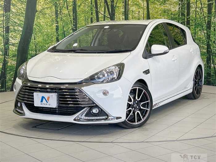 2016 Toyota AQUA