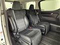 2015 Toyota Alphard Hybrid