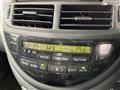 2005 Toyota Estima T