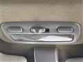 2005 Toyota Estima T