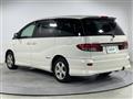 2005 Toyota Estima T