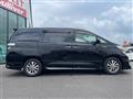 2012 Toyota Vellfire