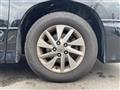 2012 Toyota Vellfire