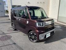 2015 Daihatsu WAKE
