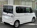 2016 Daihatsu Tanto