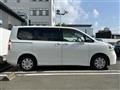 2009 Toyota Noah