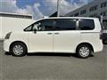 2009 Toyota Noah