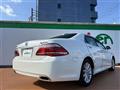 2011 Toyota Crown Royal Series