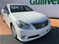 2011 Toyota Crown Royal Series
