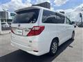 2012 Toyota Alphard Hybrid