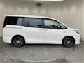 2014 Toyota Noah