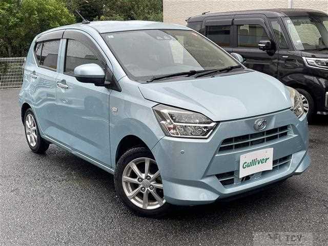 2017 Daihatsu Mira Es