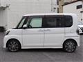 2016 Daihatsu Tanto