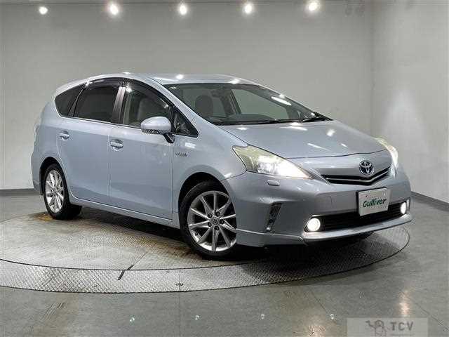 2011 Toyota PRIUS α