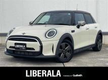 2022 BMW MINI