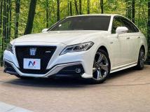 2018 Toyota Crown Hybrid