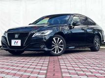 2018 Toyota Crown Hybrid