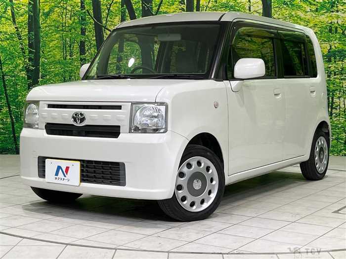 2016 Toyota PIXIS SPACE