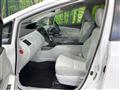 2011 Toyota PRIUS α