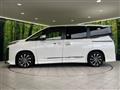 2022 Toyota Voxy