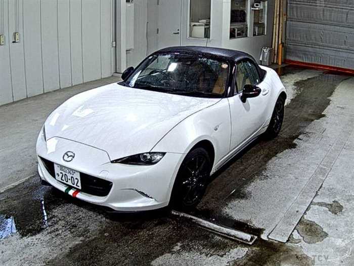2022 Mazda Roadster